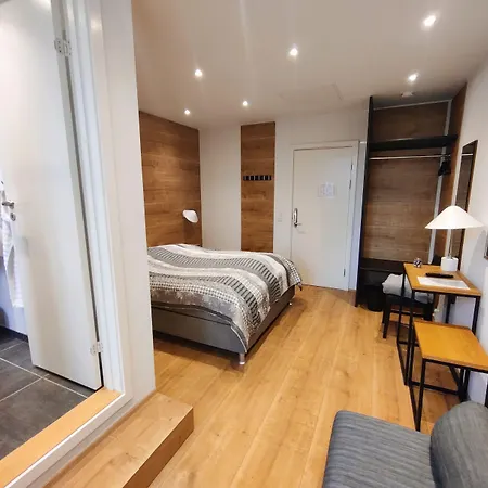Hotel Lillevang 2*