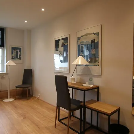 Lillevang Hotel 2*