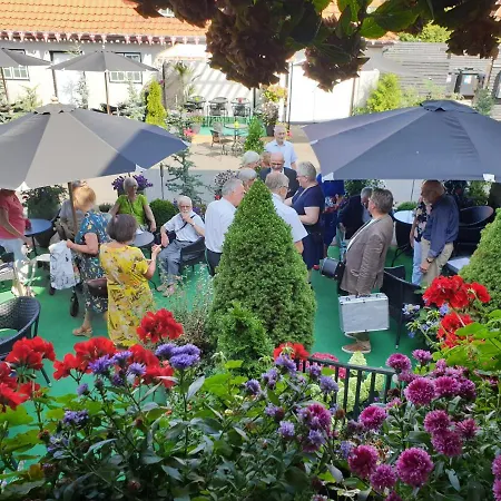 Lillevang Szálloda 2*